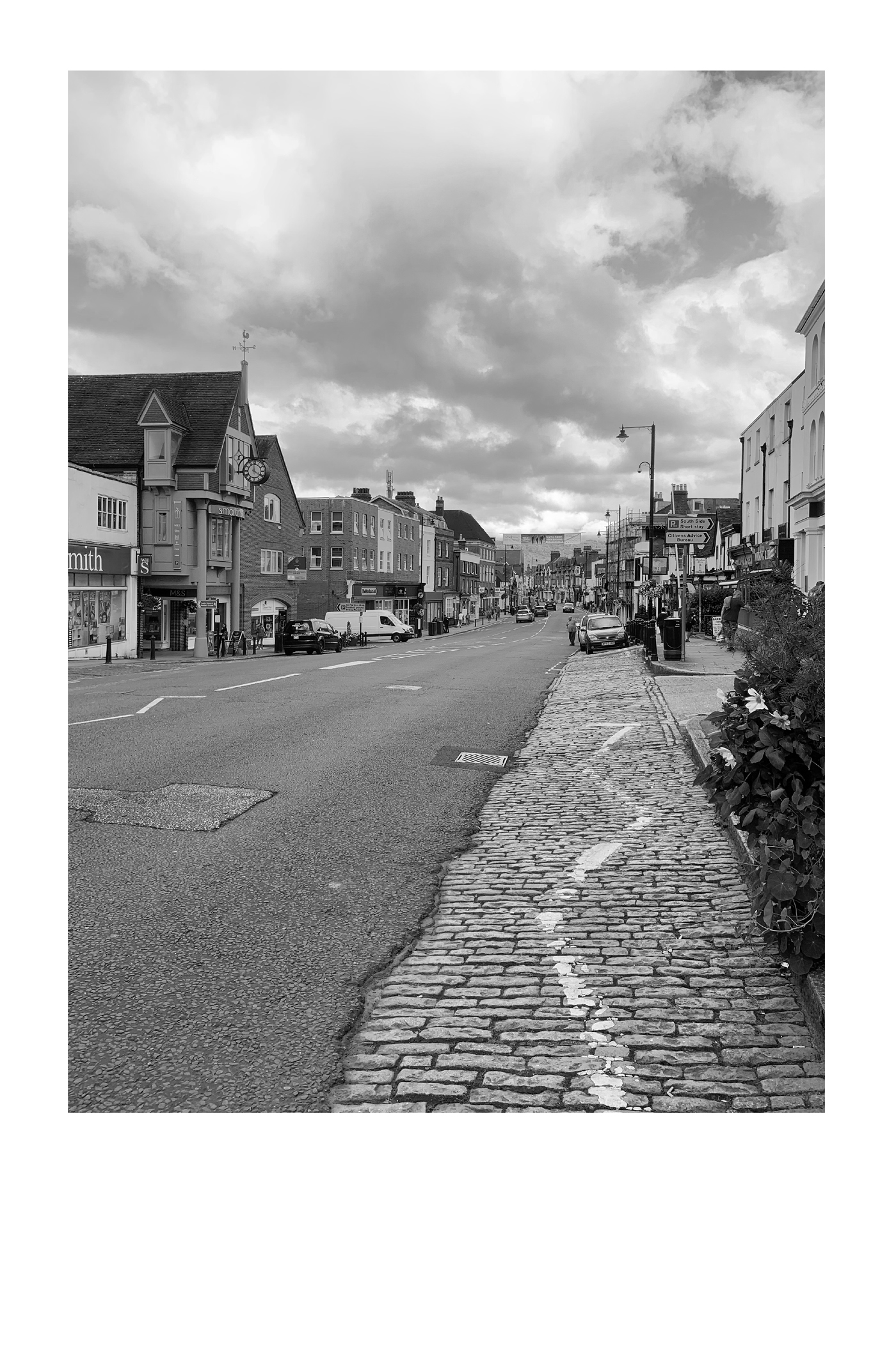 Context-Office-Dorking-12