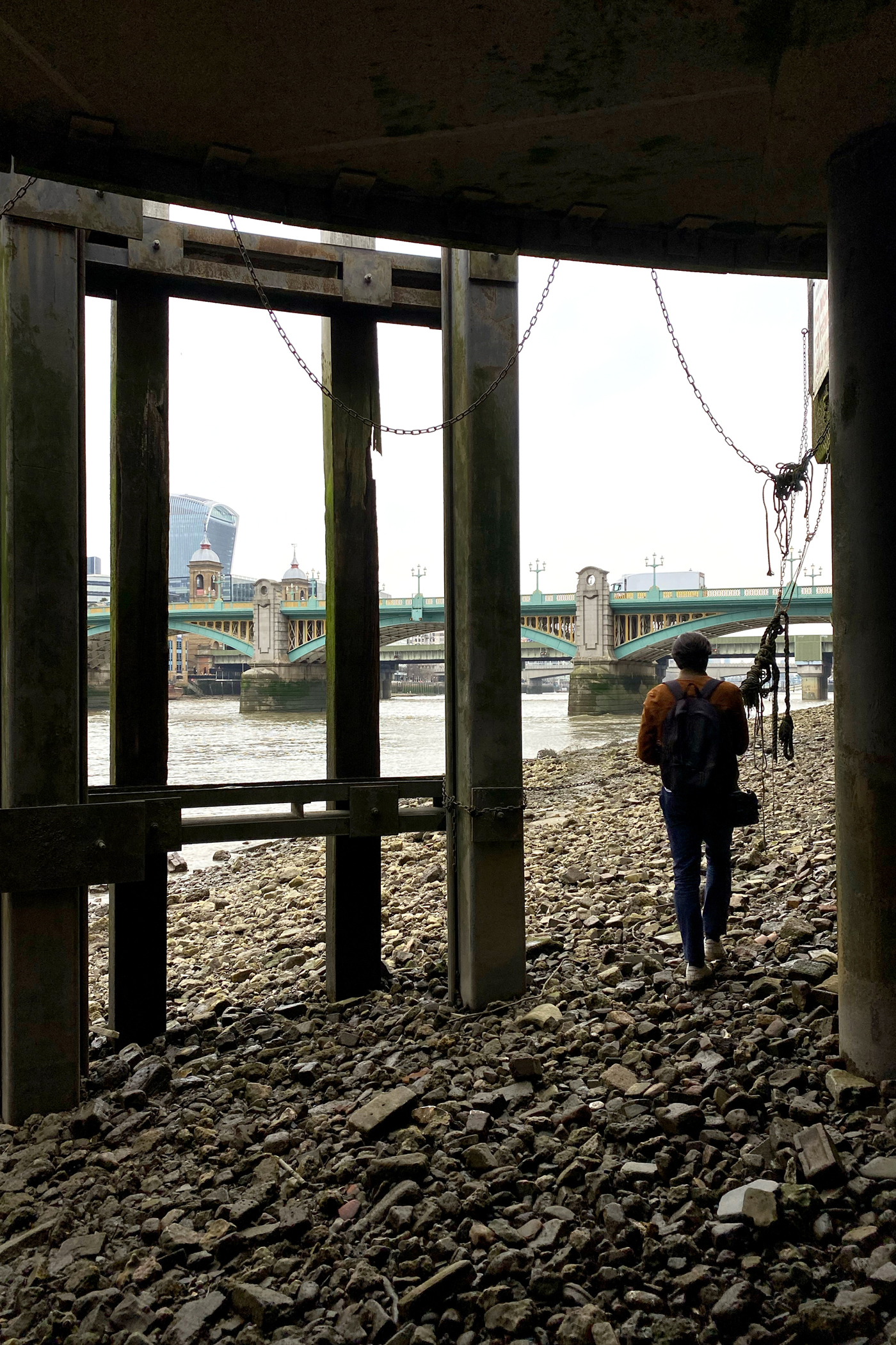 Context-Office-ThamesVision-12